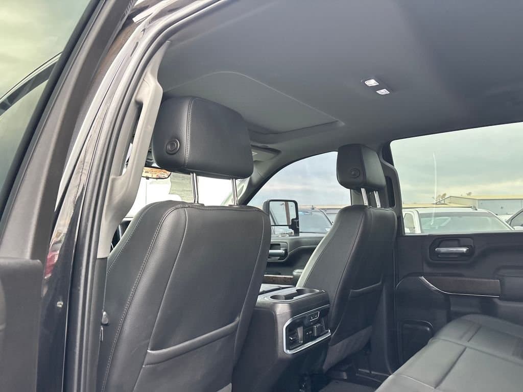 2022 GMC Sierra 2500HD - Image 26
