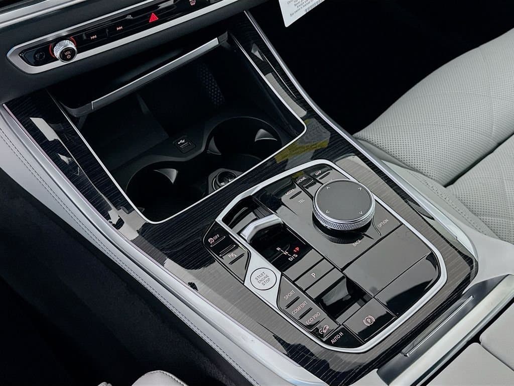 2026 BMW X5 - Image 15