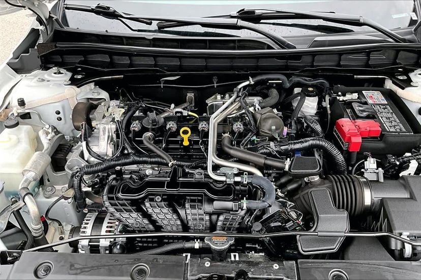 2025 Nissan Altima - Image 32