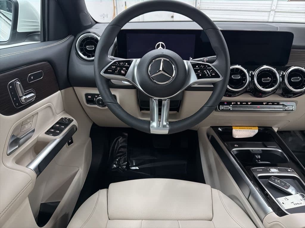 2026 MERCEDES-BENZ GLB - Image 21