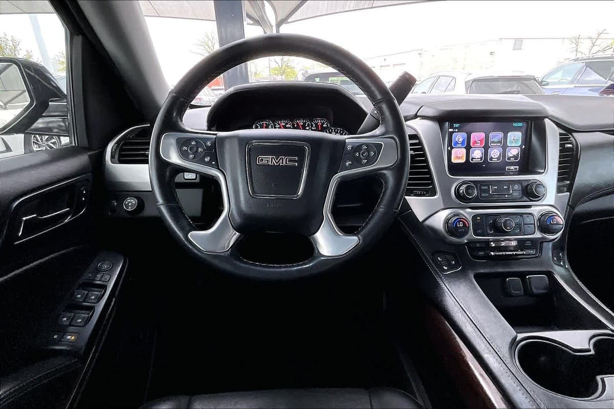 2018 GMC Yukon - Image 6