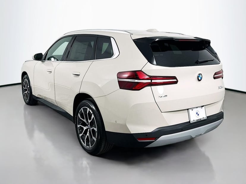 2025 BMW X3 - Image 7