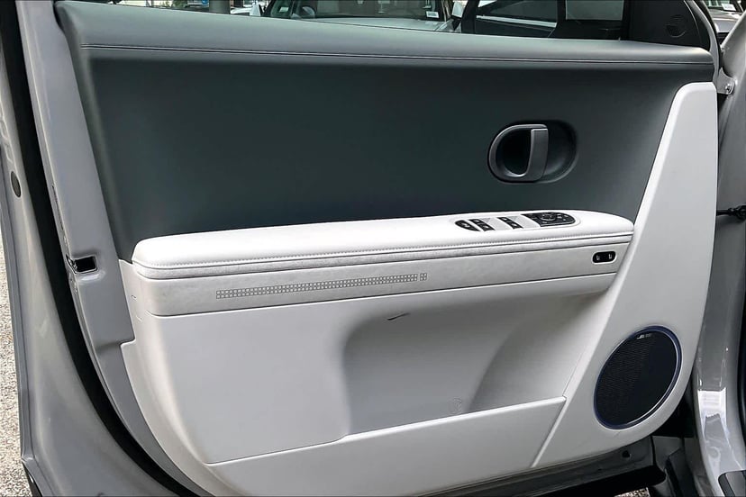 2026 Hyundai IONIQ 5 - Image 21
