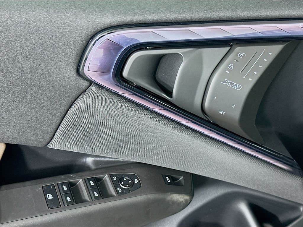 2025 BMW X3 - Image 20