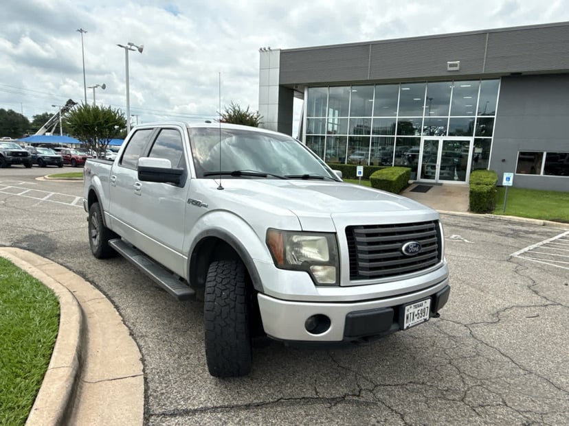 2012 Ford F-150 - Image 2