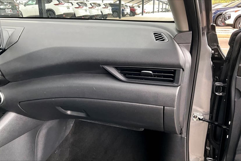 2024 Nissan Sentra - Image 18