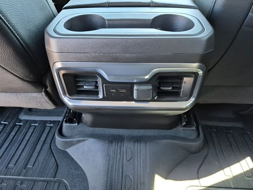 2022 GMC Sierra 2500HD - Image 21