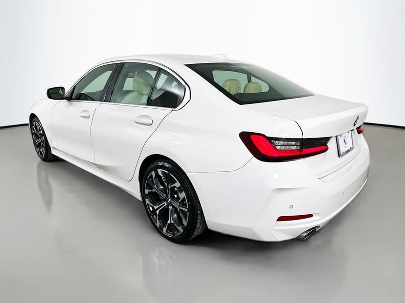 2025 BMW 3 Series - Image 6