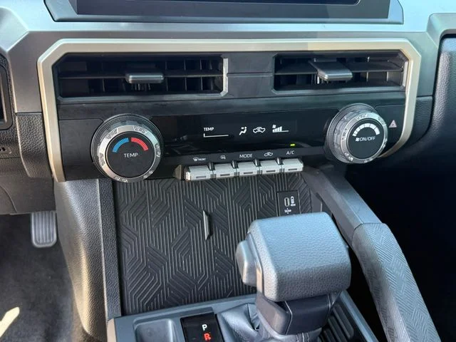 2024 Toyota Tacoma - Image 17