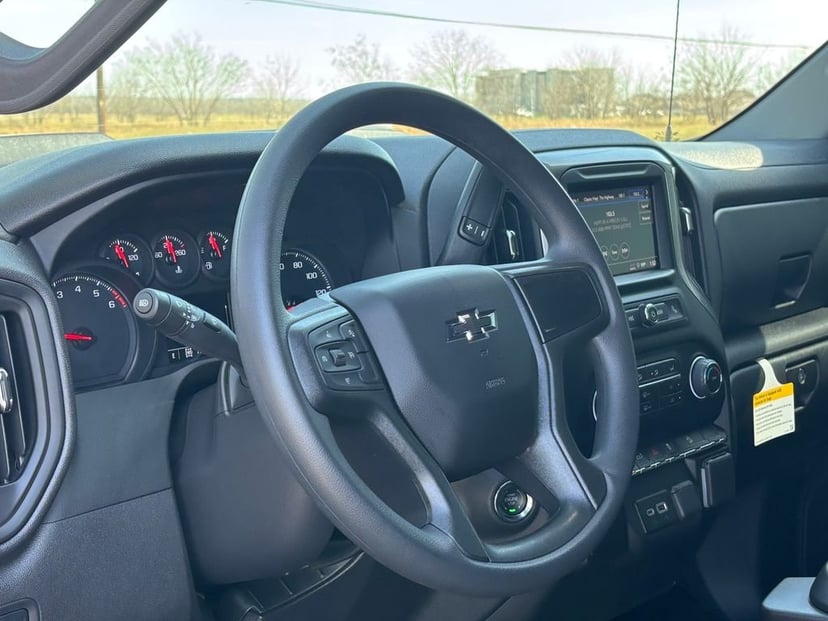 2026 Chevrolet Silverado 1500 - Image 10