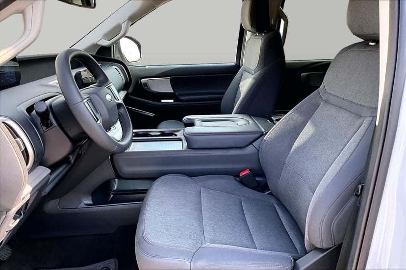 2025 Ford Expedition - Image 10