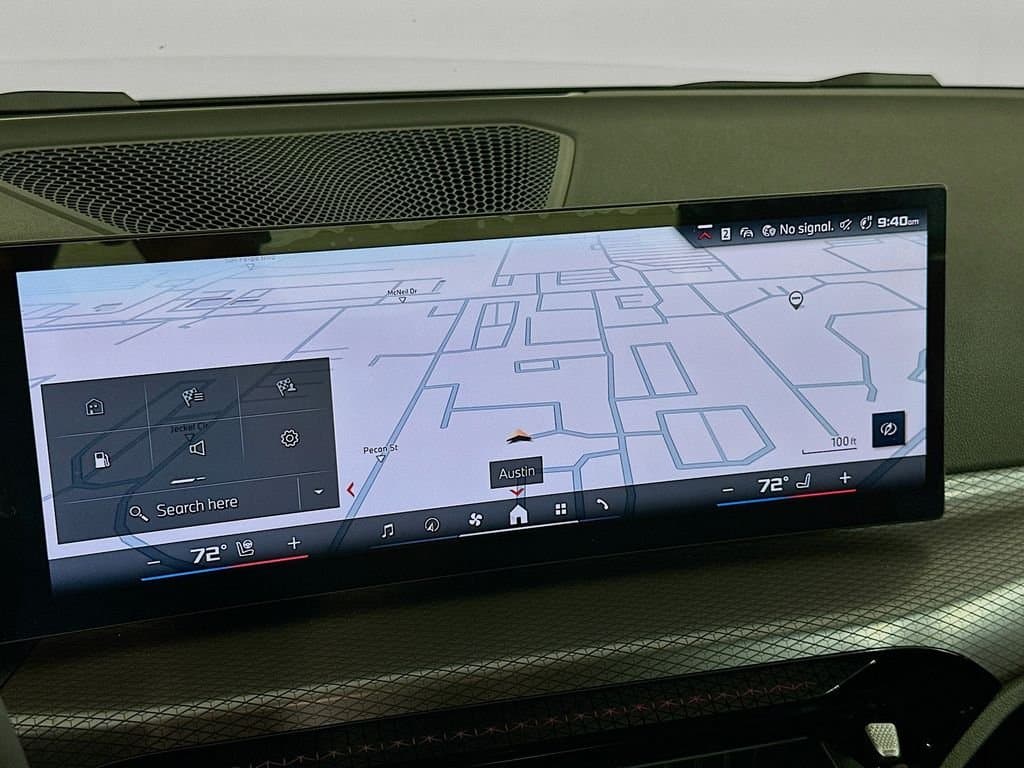 2025 BMW 4 Series - Image 12