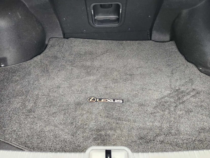 2021 Lexus ES 350 - Image 33