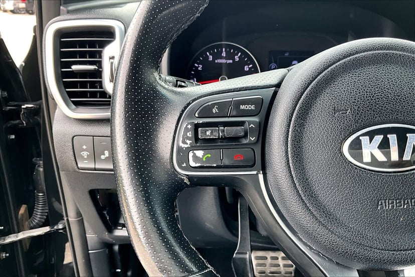 2018 Kia Sportage - Image 23