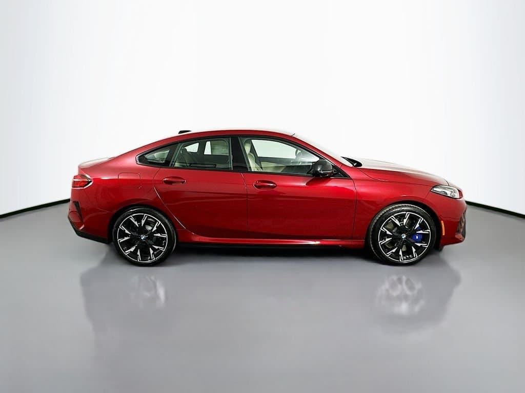 2026 BMW 2 Series - Image 4