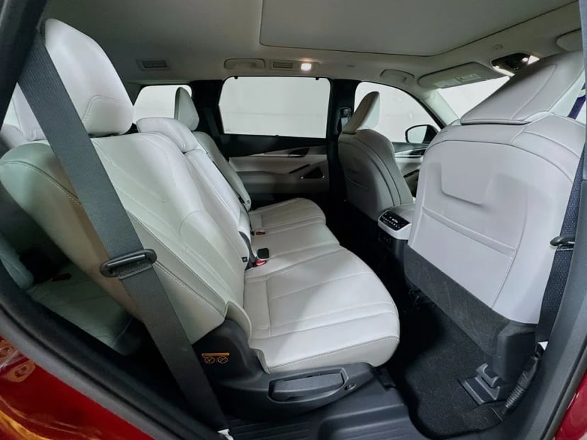 2026 INFINITI QX60 - Image 37