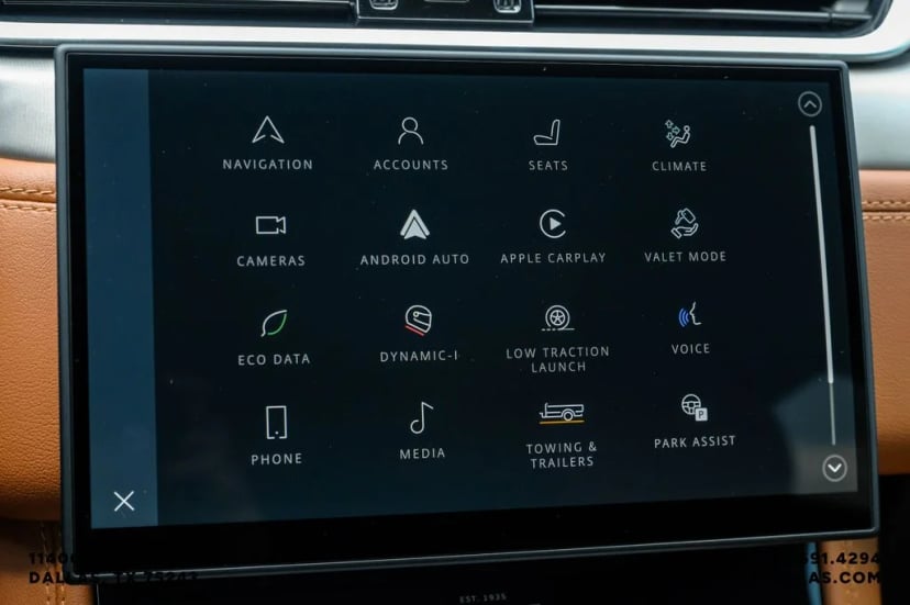 2026 Jaguar F-PACE - Image 30