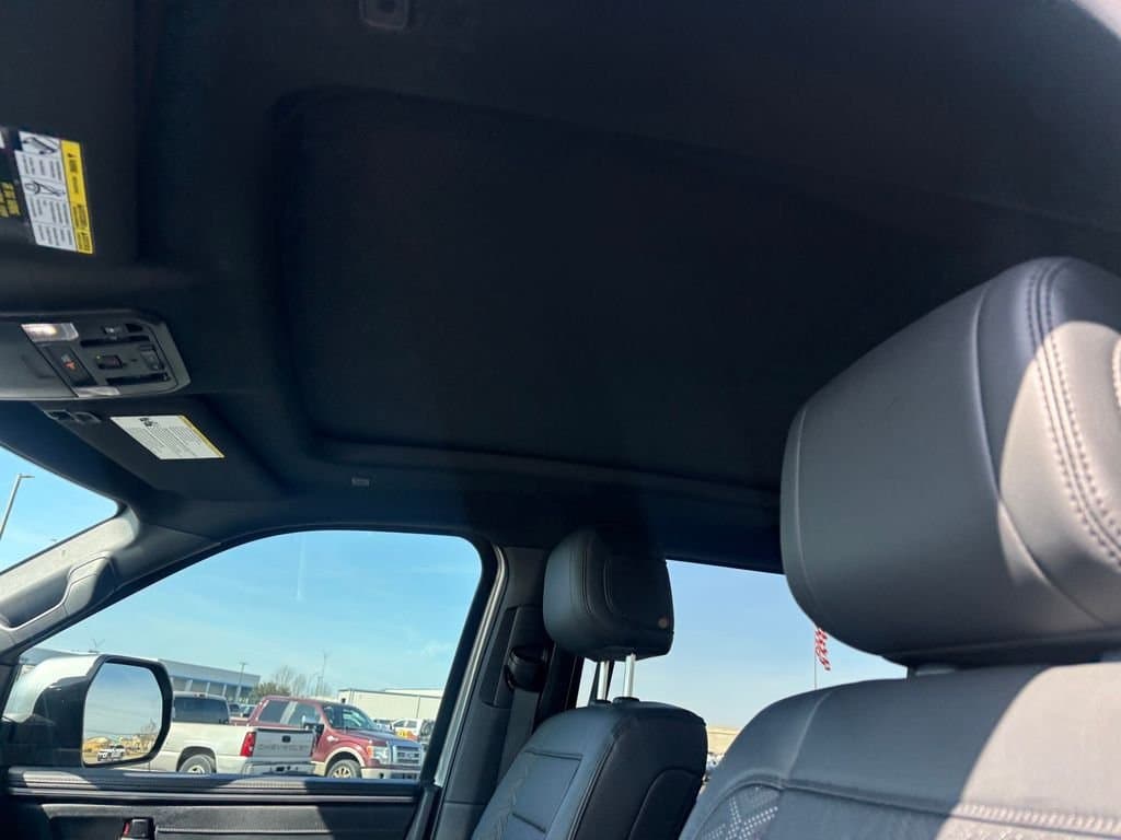 2025 Toyota Tundra - Image 14