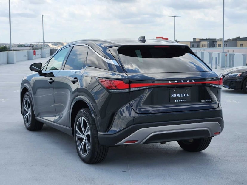 2023 Lexus RX 350 - Image 5