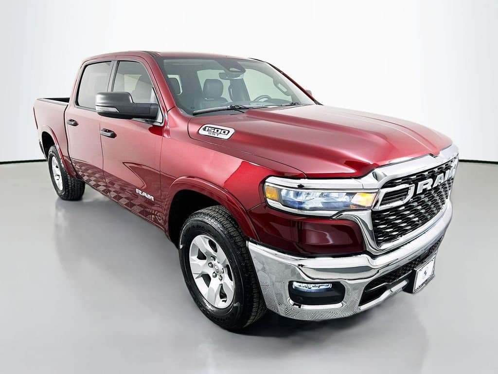 2025 Ram 1500 - Image 3