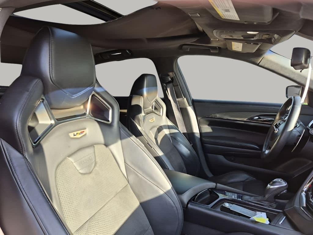 2018 Cadillac CTS-V - Image 15