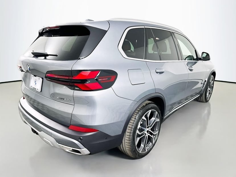 2026 BMW X5 - Image 5