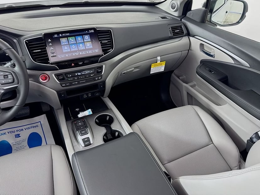 2026 Honda Ridgeline - Image 34