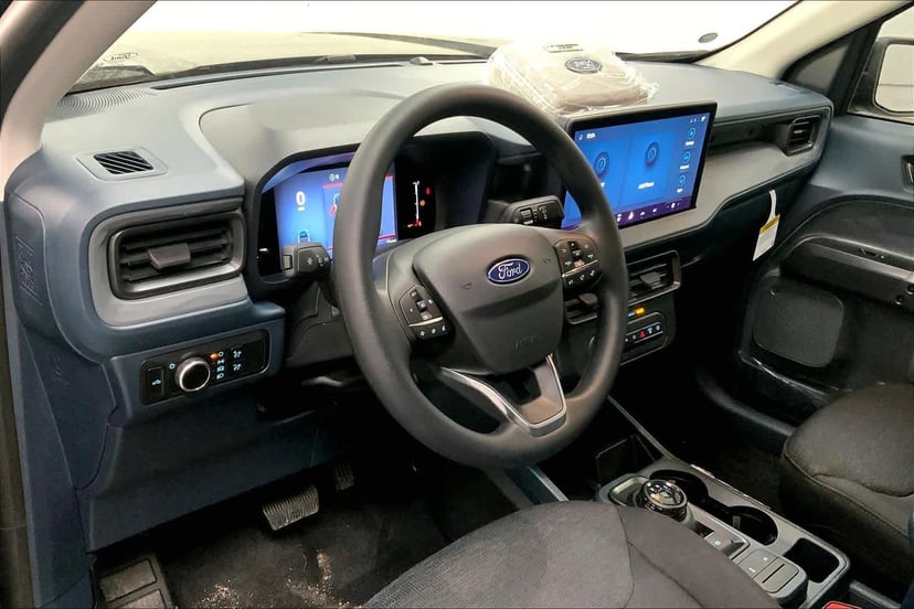 2026 Ford Maverick - Image 7