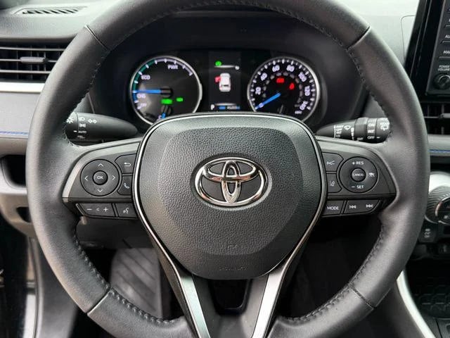 2022 Toyota RAV4 Hybrid - Image 43