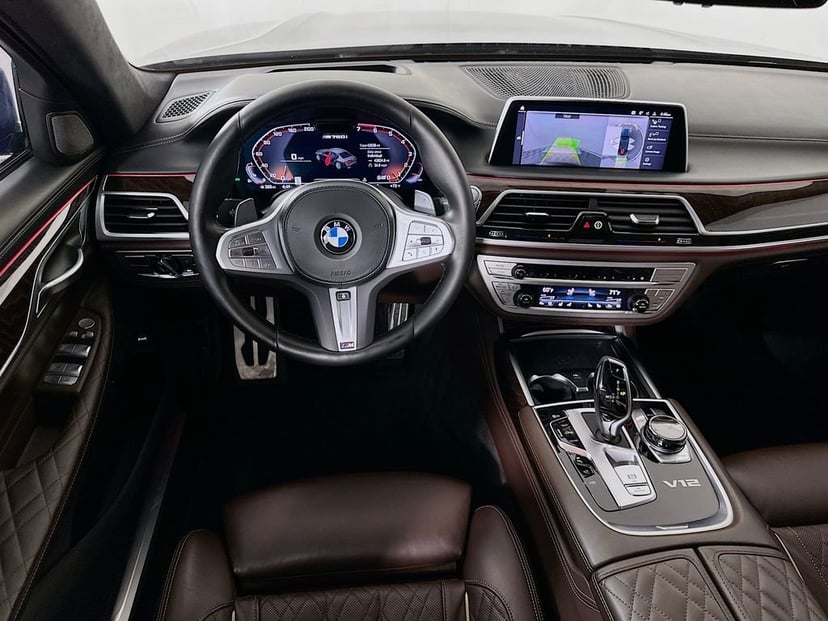 2022 BMW 7 Series - Image 23