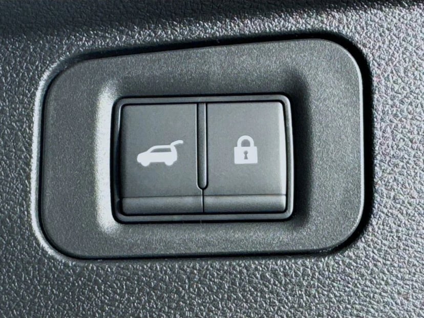 2026 INFINITI QX80 - Image 32