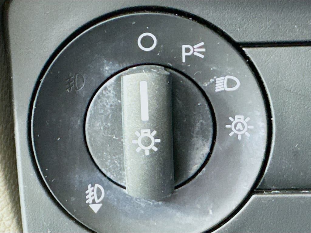 2010 FORD Fusion - Image 15