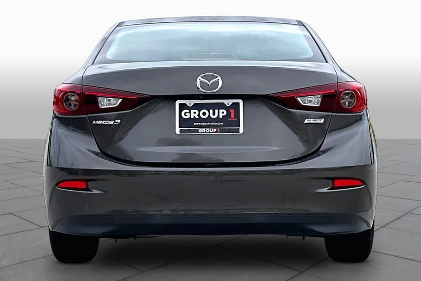 2016 Mazda Mazda3 - Image 5