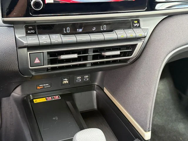 2026 Toyota Camry - Image 19