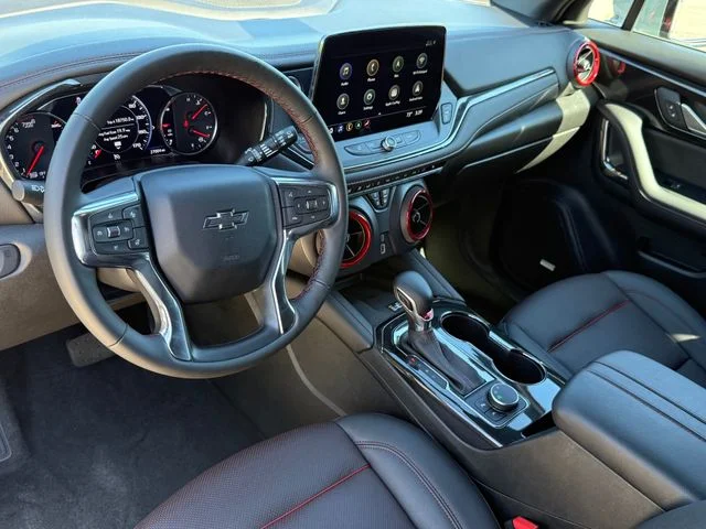 2025 Chevrolet Blazer - Image 9