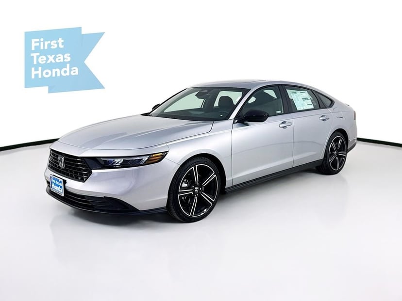2026 Honda Accord Hybrid - Image 3
