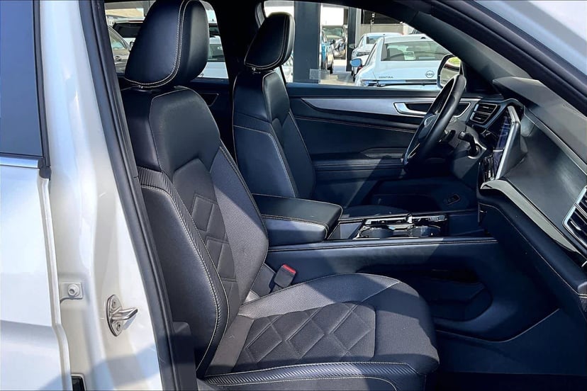 2024 Volkswagen Atlas Cross Sport - Image 9