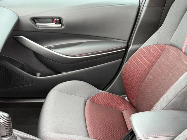 2025 Toyota Corolla - Image 41