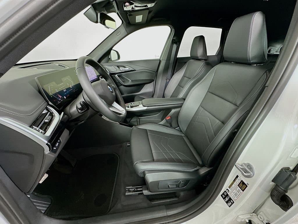 2026 BMW X1 - Image 16