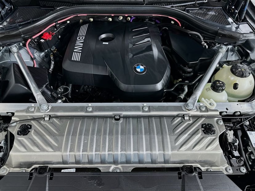 2025 BMW X3 - Image 29