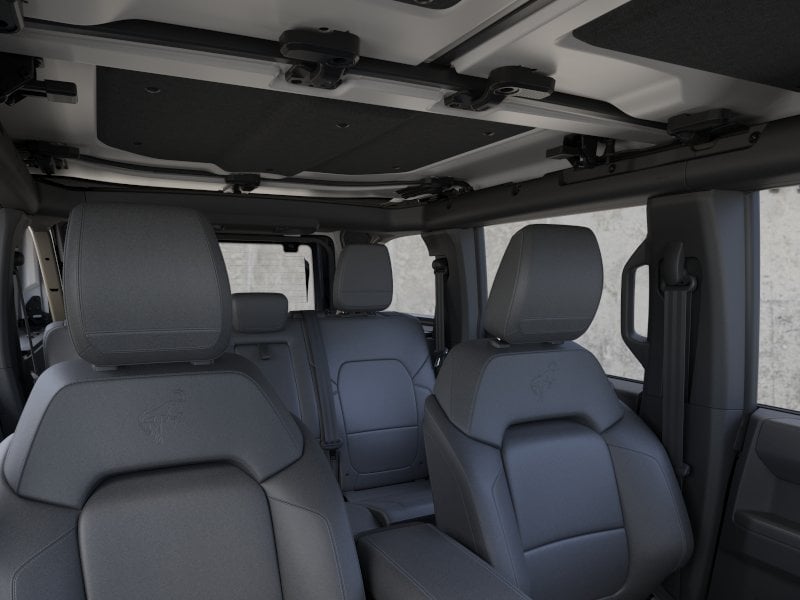 2026 Ford Bronco - Image 25