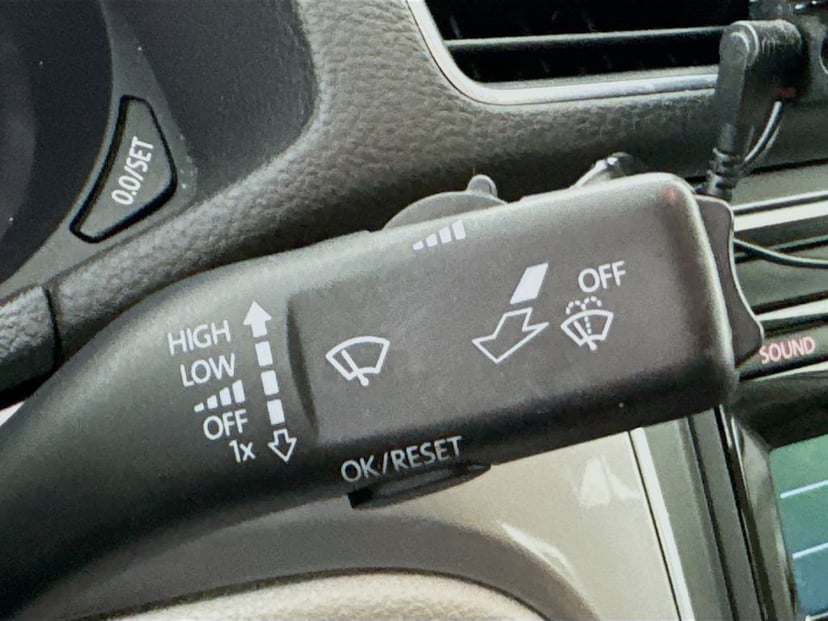 2015 Volkswagen Passat - Image 14