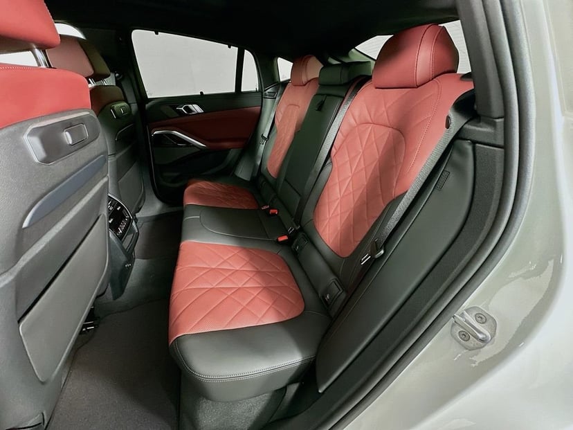 2027 BMW X6 - Image 17