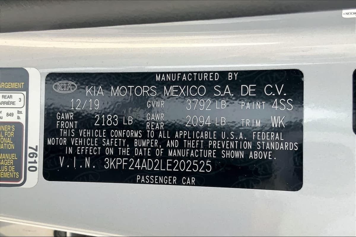 2020 Kia Forte - Image 36