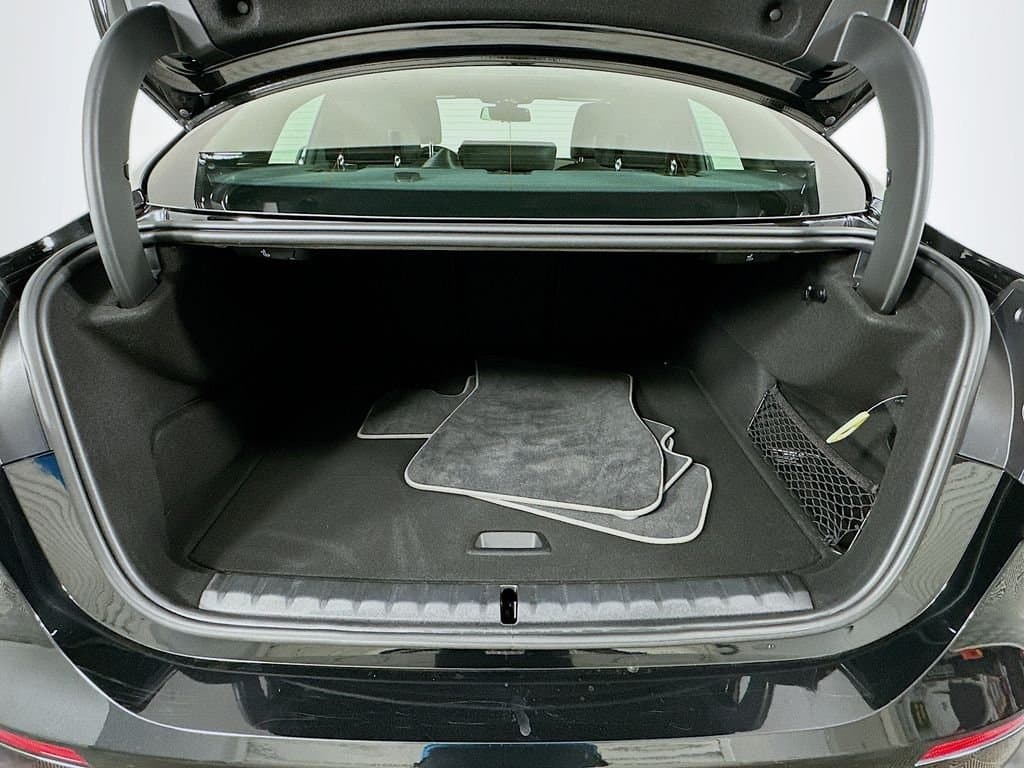 2024 BMW 2 Series - Image 27