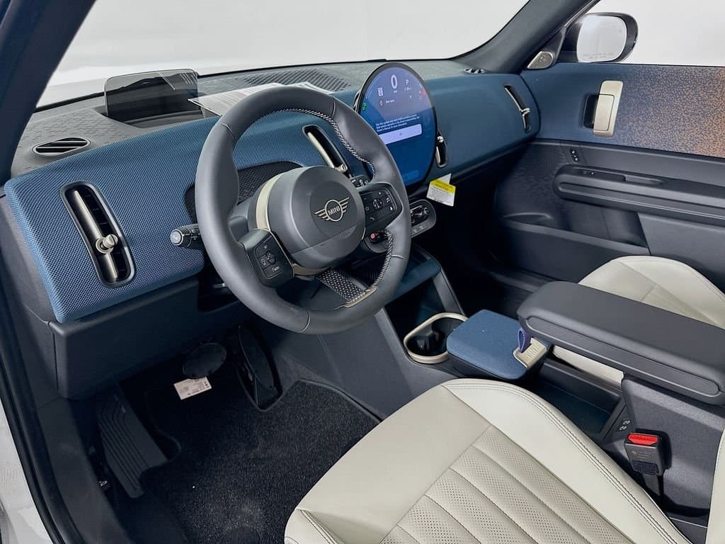 2025 MINI Cooper S Countryman - Image 9