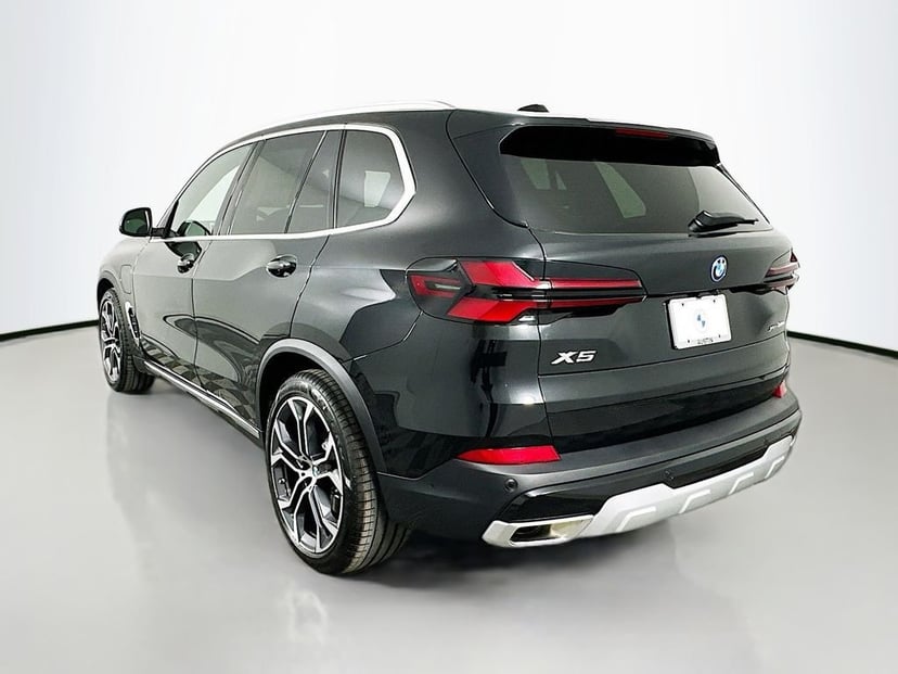 2026 BMW X5 - Image 7
