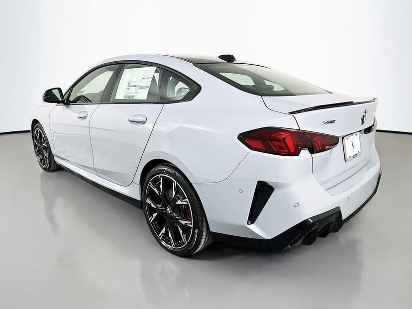 2026 BMW 2 Series - Image 7