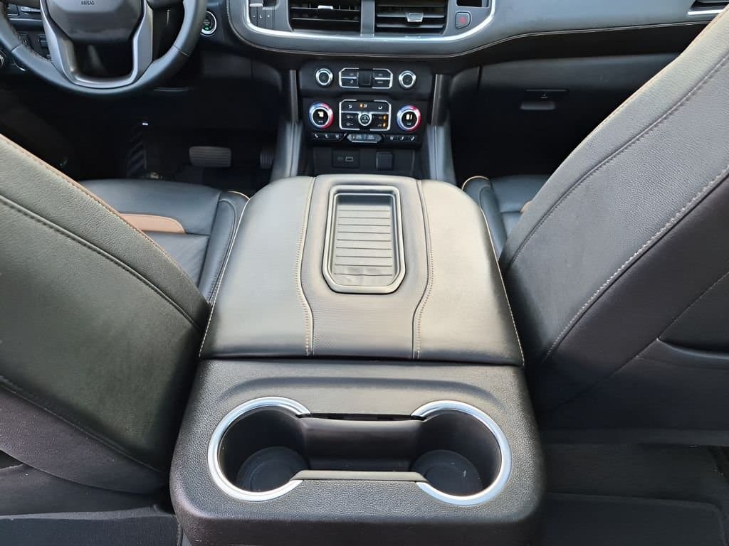2024 GMC Yukon XL - Image 22