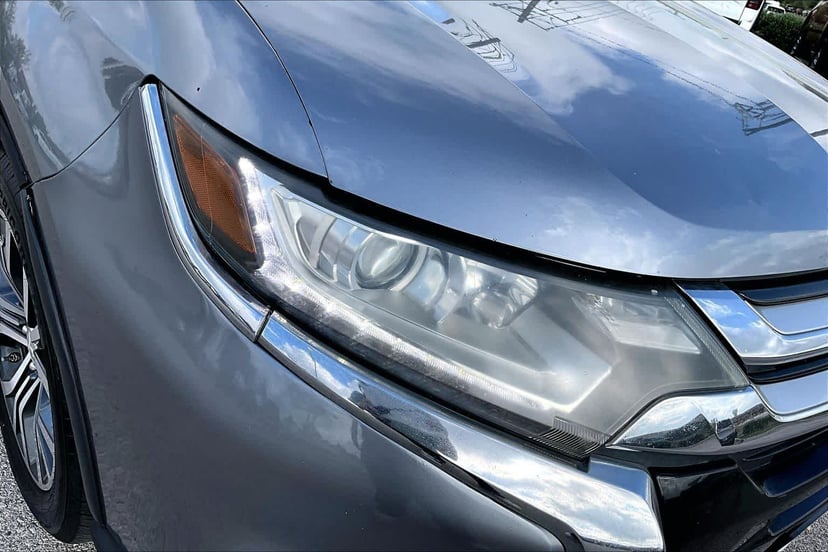 2017 Mitsubishi Outlander - Image 28